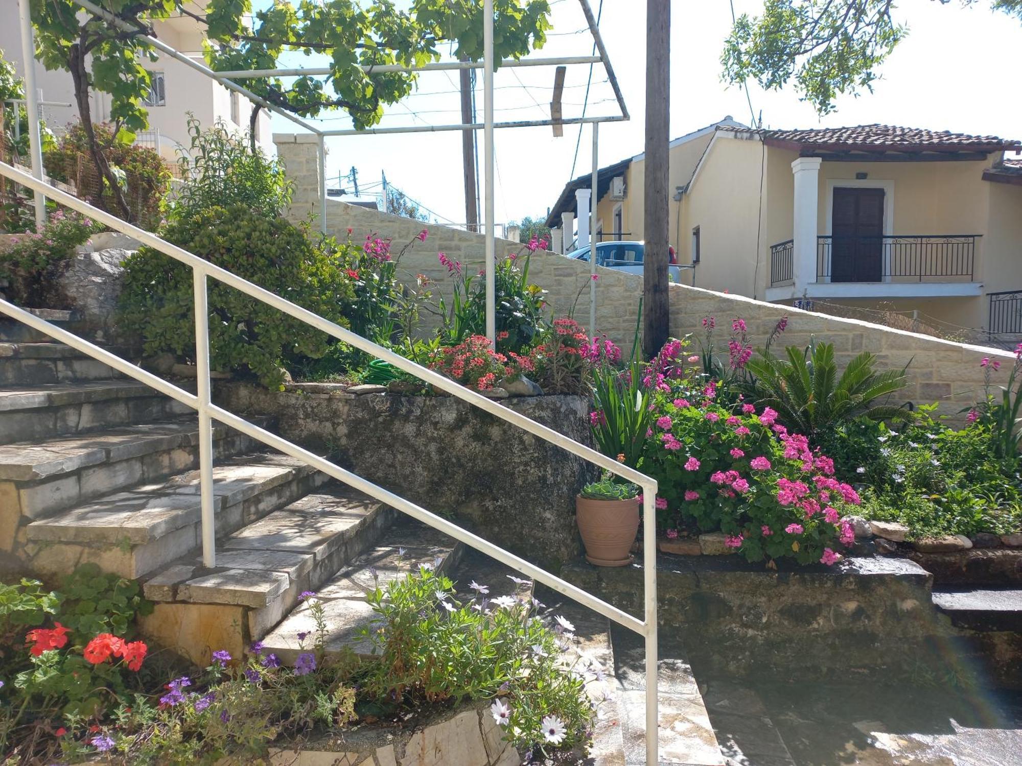 Apartamento Oneiro House Kassiopi Exterior foto