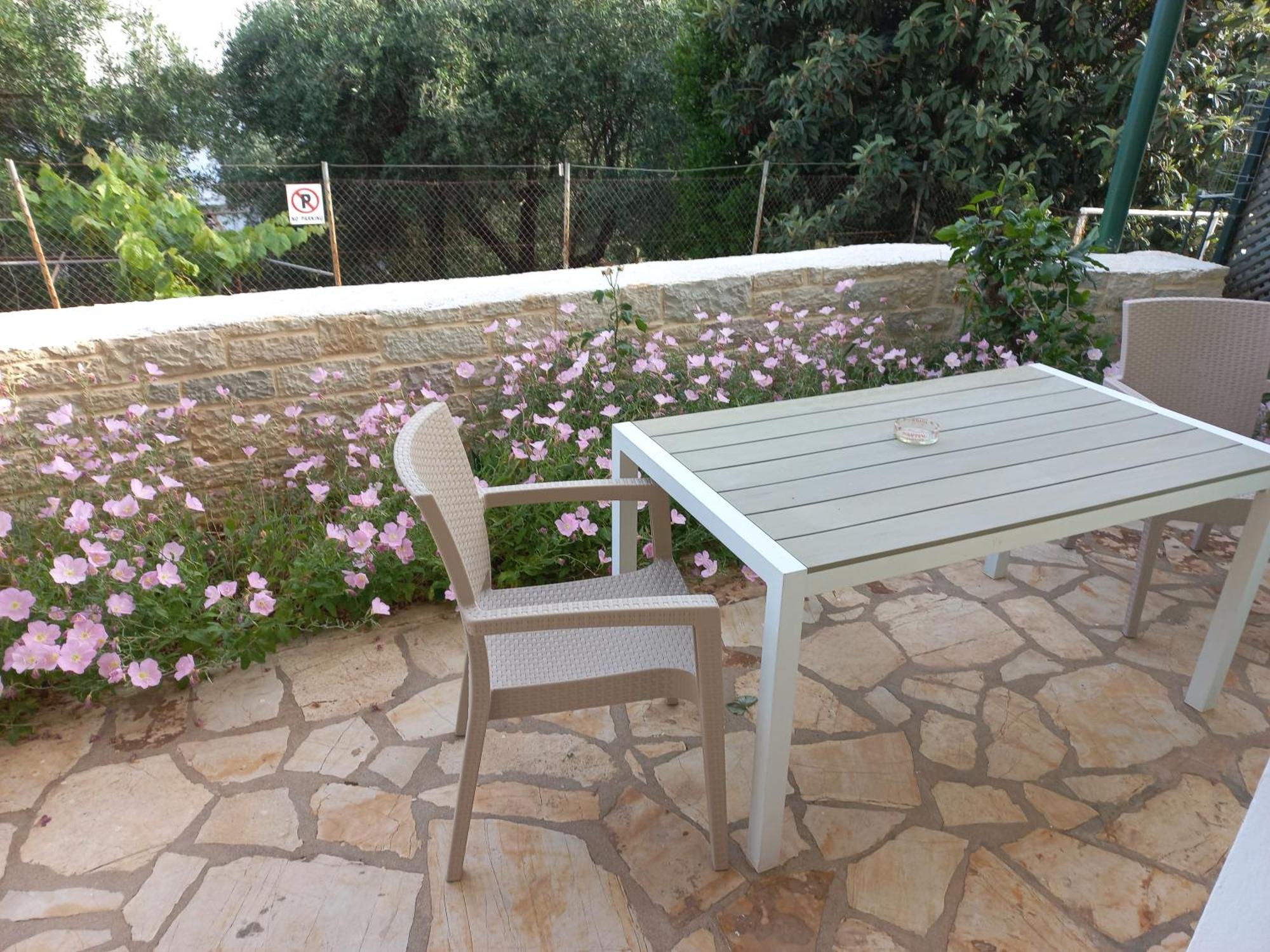 Apartamento Oneiro House Kassiopi Exterior foto