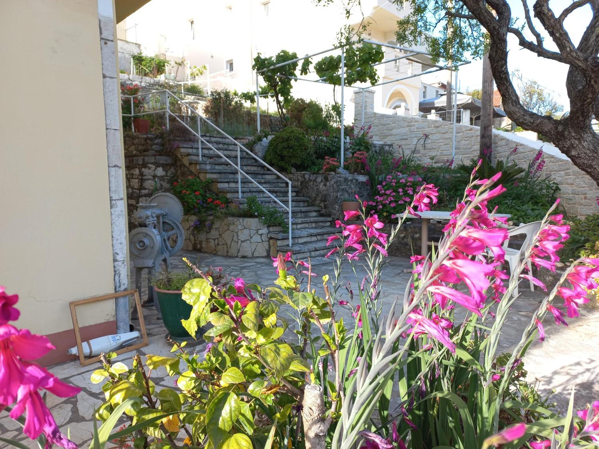 Apartamento Oneiro House Kassiopi Exterior foto